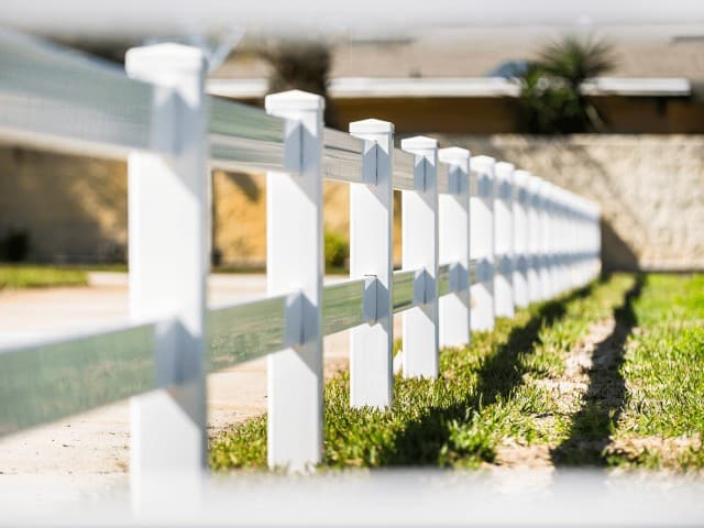 Ranch Rail Vinyl Fence