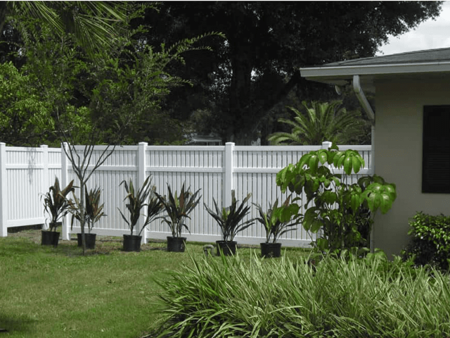 Semi-Private Vinyl Fence