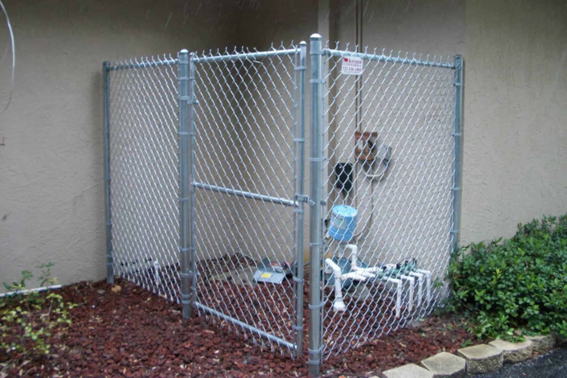 commercial-chain-link-fence-4