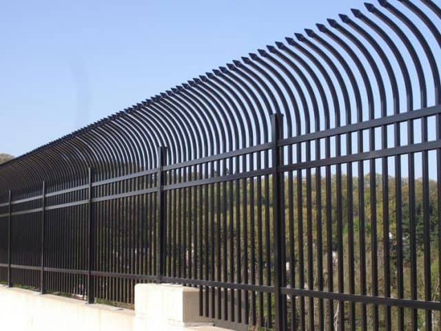 Industrial Aluminum Talon Fence