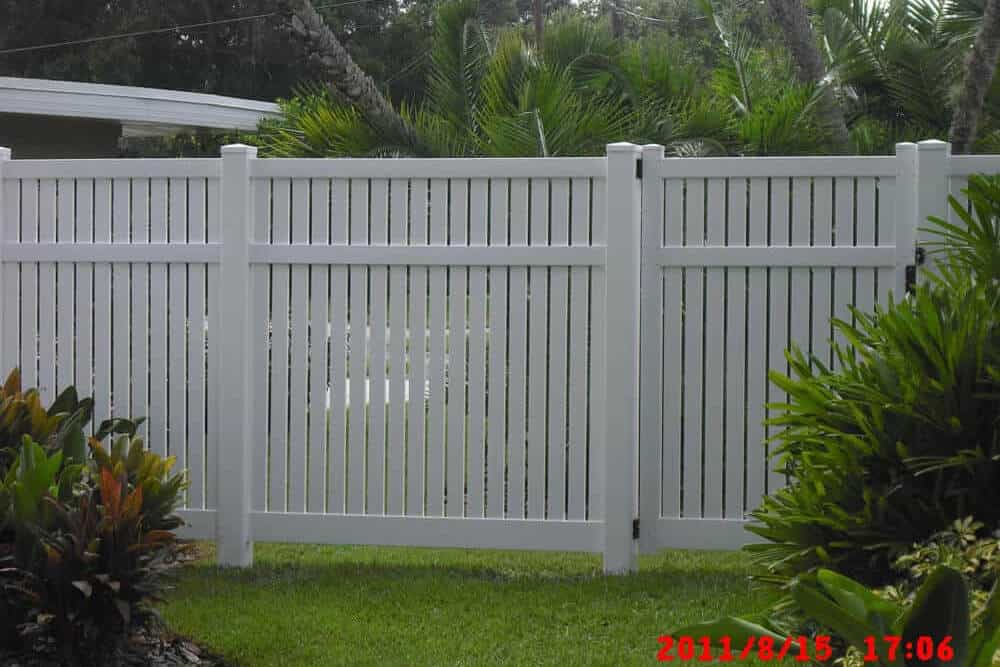 Vinyl Semi-Privacy Fence