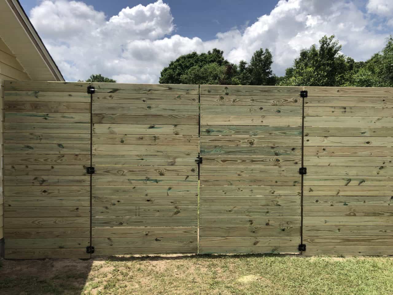 Horizontal Wood Fence – 3