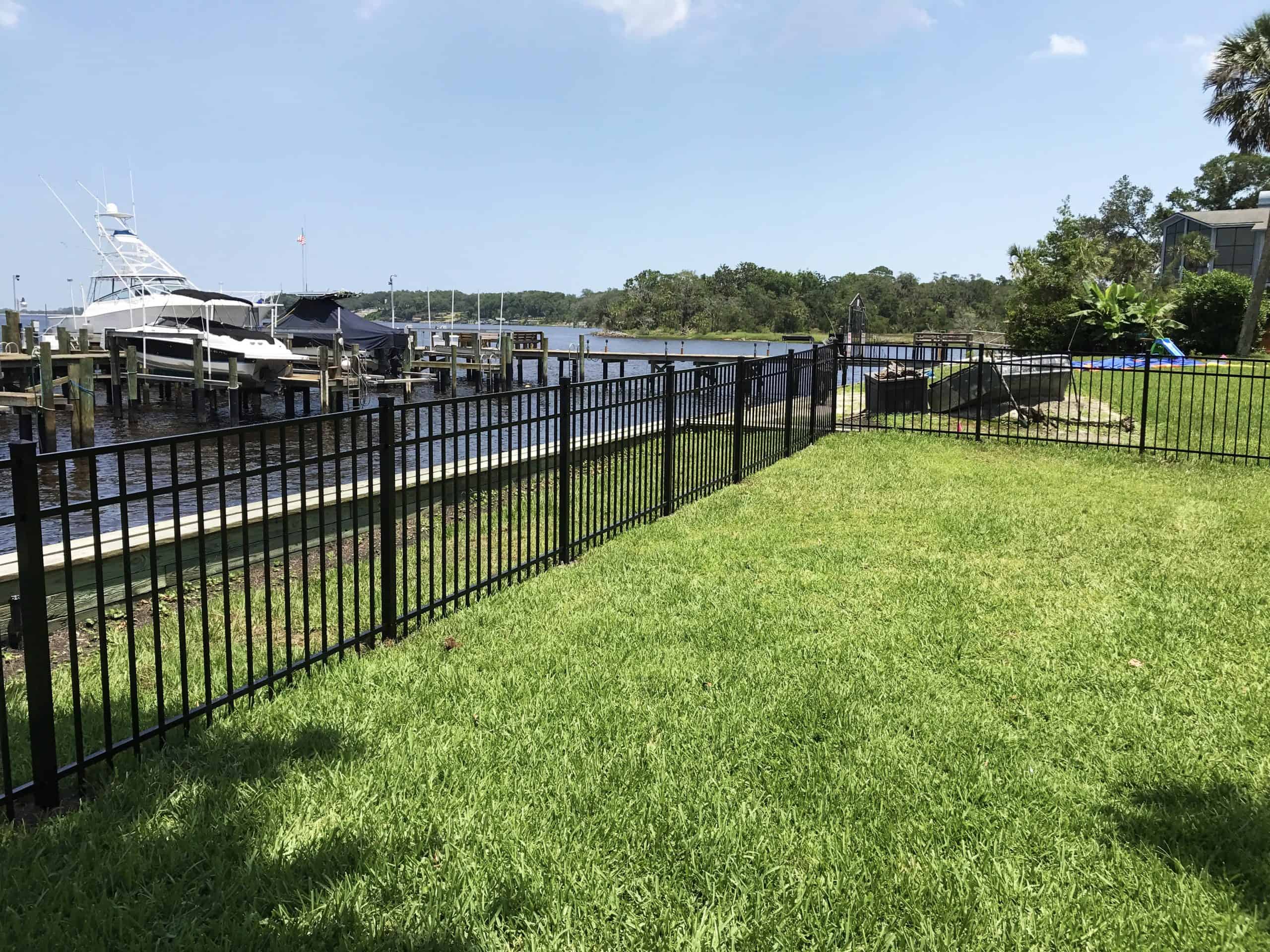 https://ded6429.inmotionhosting.com/~super126/wp-content/uploads/2021/01/aluminum-fence-1-scaled.jpg