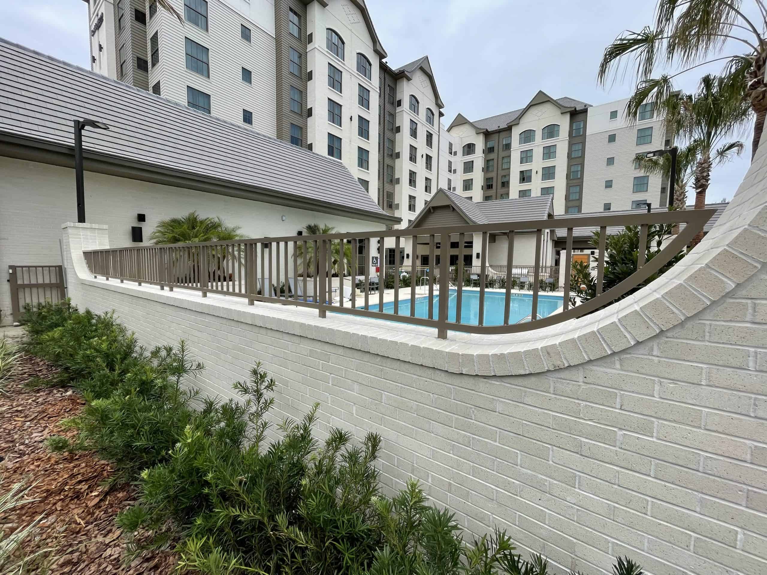 railing-custom-pool