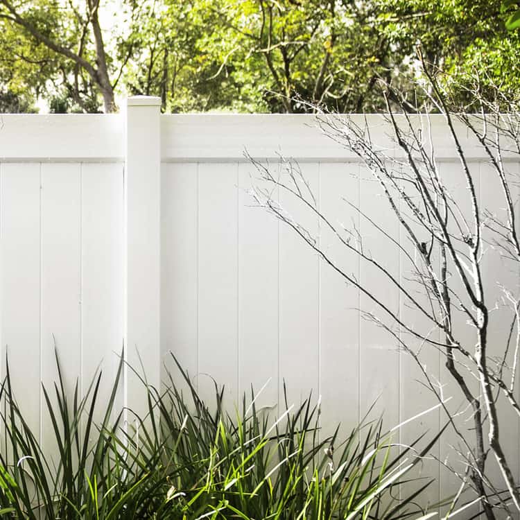 https://ded6429.inmotionhosting.com/~super126/wp-content/uploads/2021/09/Stratford-Fence-Company-offer-fence-financing.jpg