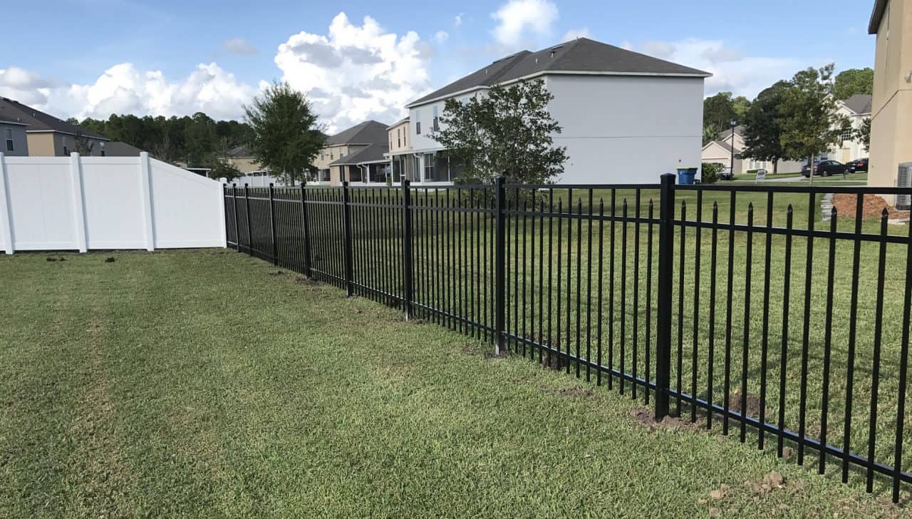 Vinyl and Aluminum Fencing Winder Fence Company