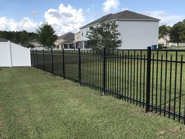 5 Questions to Ask Your Winder Fence Company