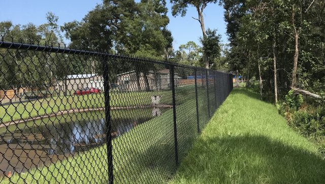 Work with a Pascagoula Fence Company That Can’t Be Beat