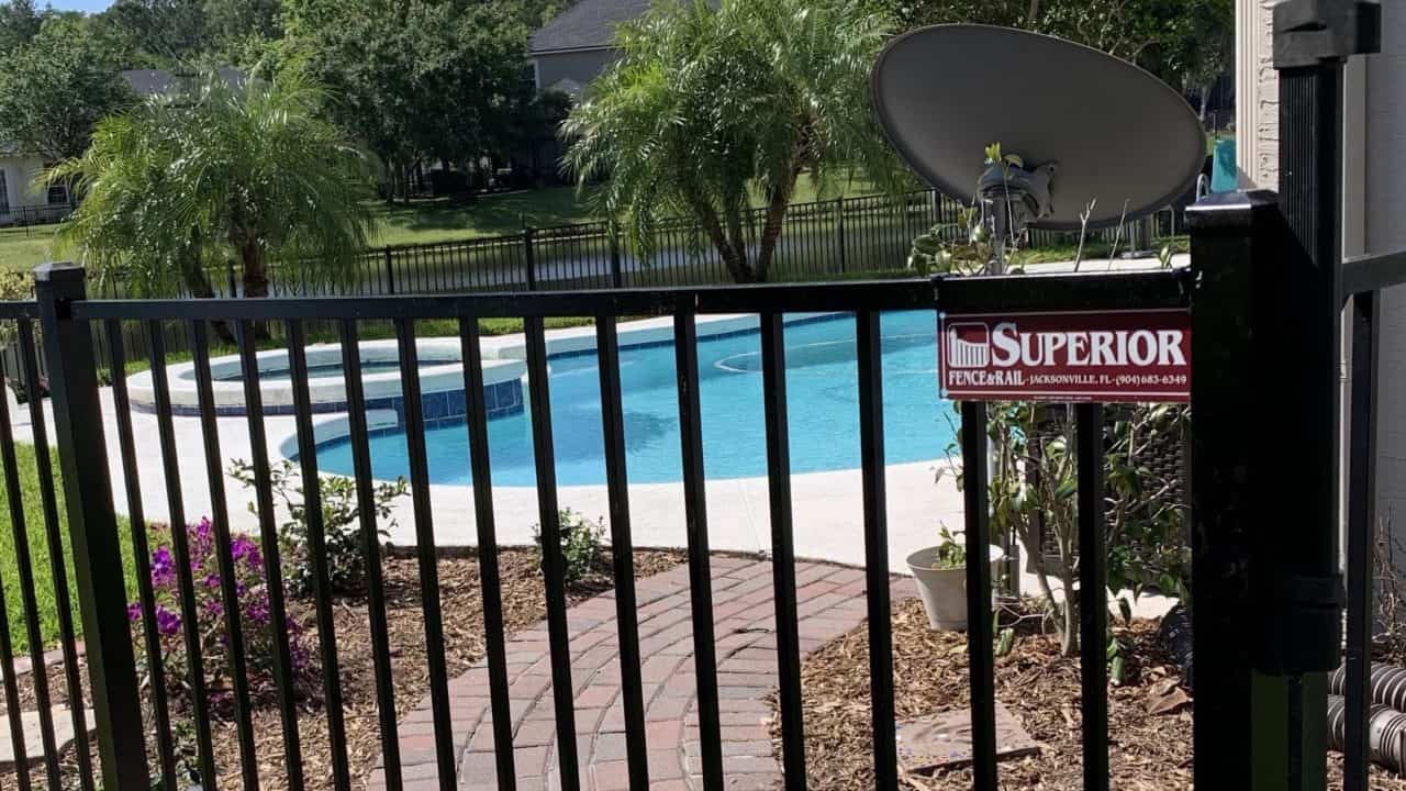 Benefits of Installing a Pool Fence