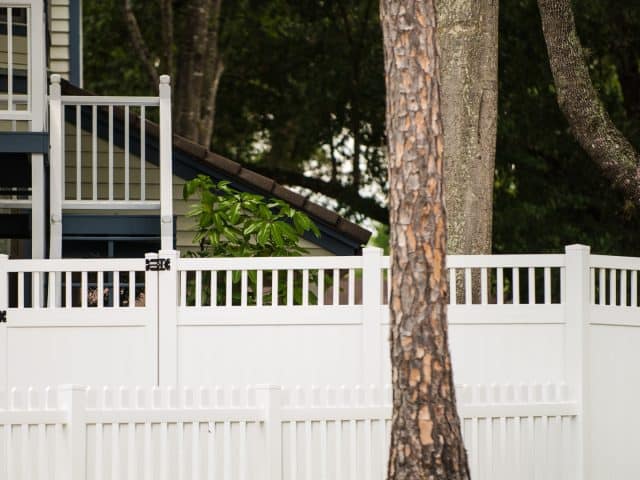 3 Tips for Choosing a Milwaukee Fence Company