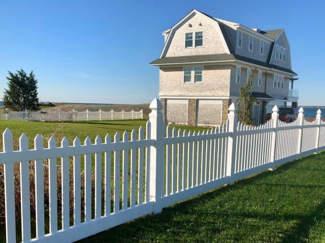 Transform Your Home with a Tamarac Fence Company Near Me