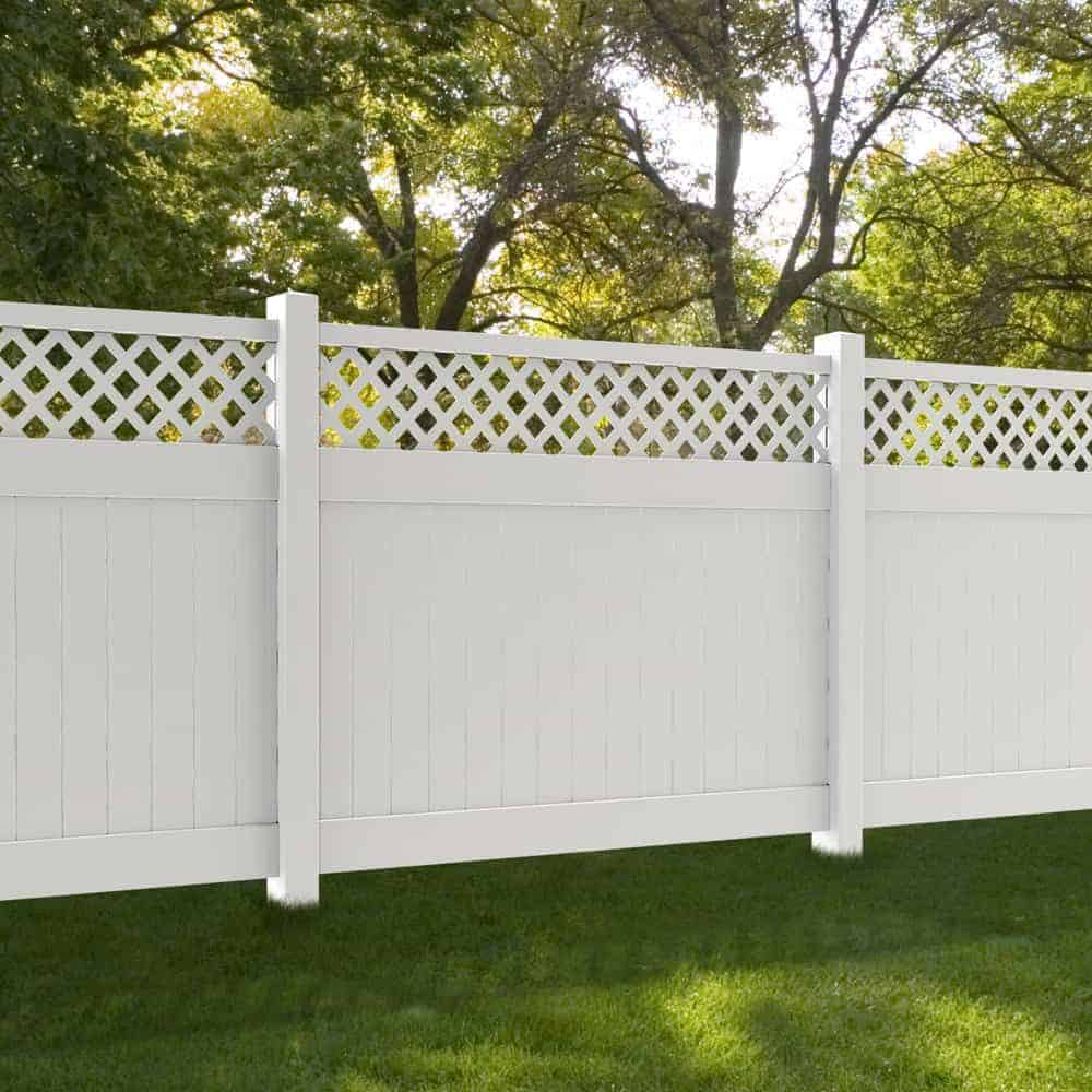 white vinyl fence