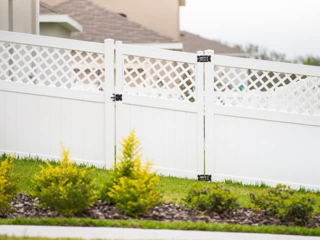 Will a Saint Charles Fence Company Complete Your Installation in Just One Day?