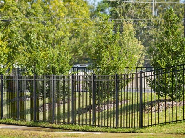 Aluminum Fence – Sterling – Commercial