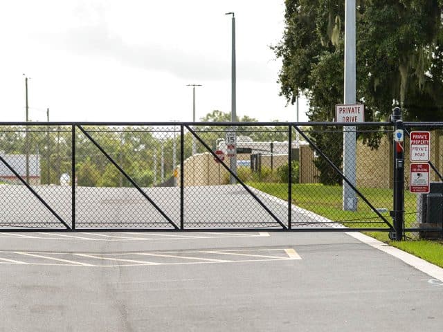 Chain Link Fence – Commercial Black 5