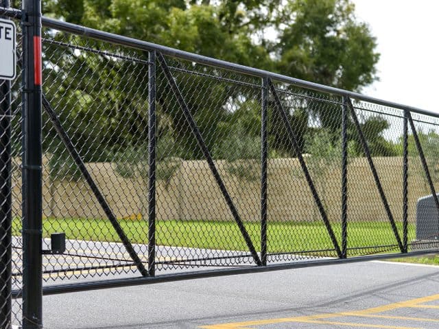 Chain Link Fence – Commercial Black 6