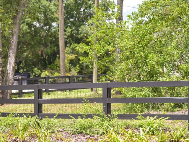 Hybrid Wood Fence 2