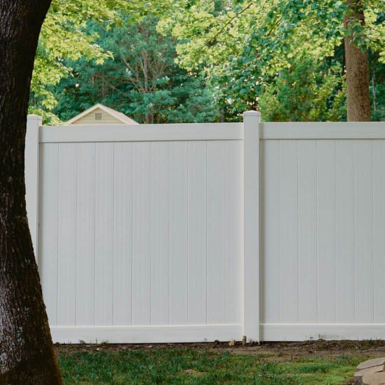 Vinyl Fence from the Best Fencing Contractors in Richmond