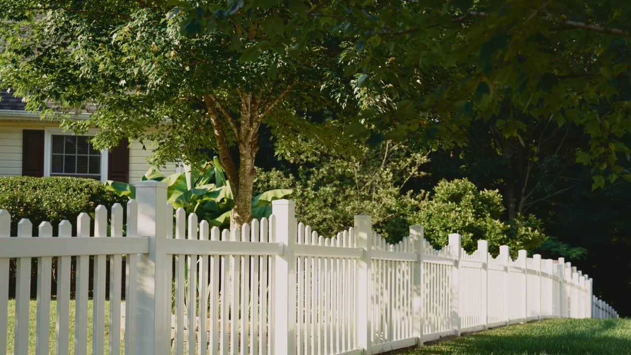 fence installation NJ companies white vinyl fence