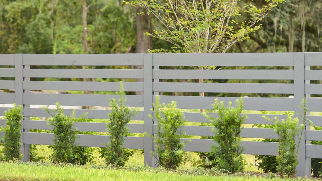wood horse fence designs