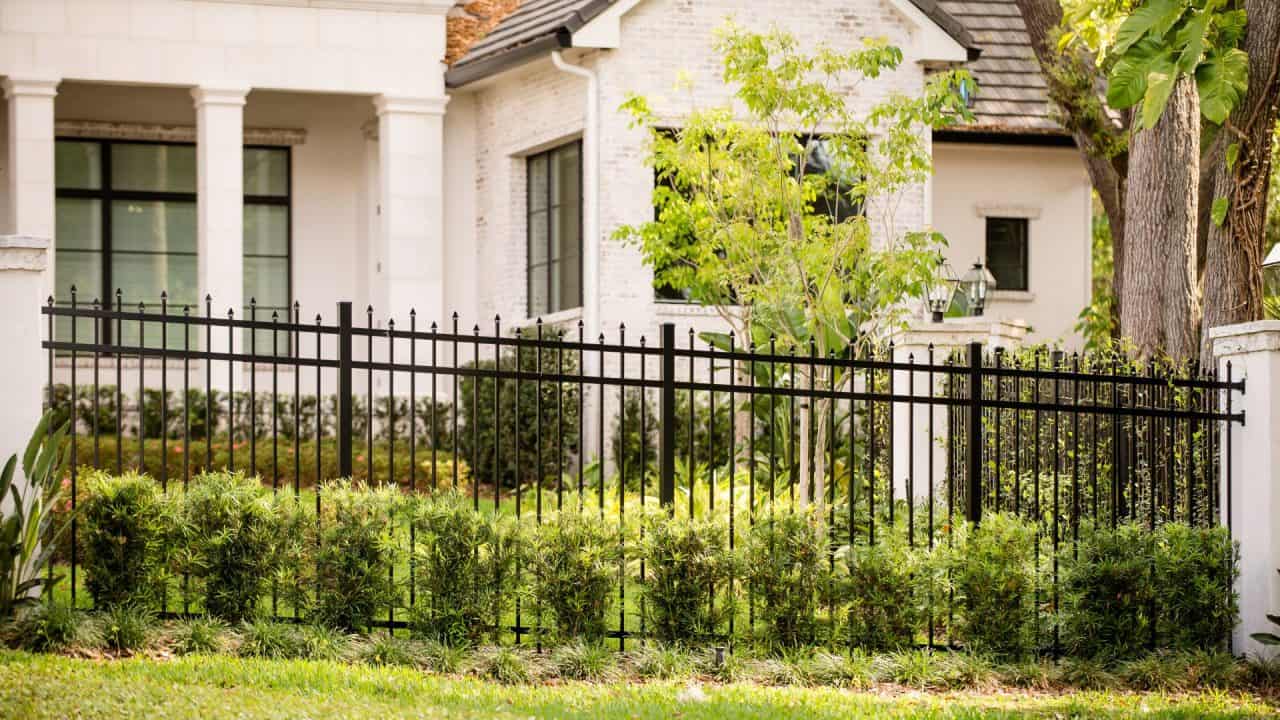 What Type of Fences Adds Property Value?