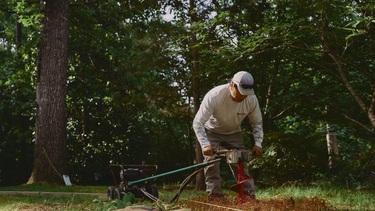 should my fencing company prepare the ground for installation
