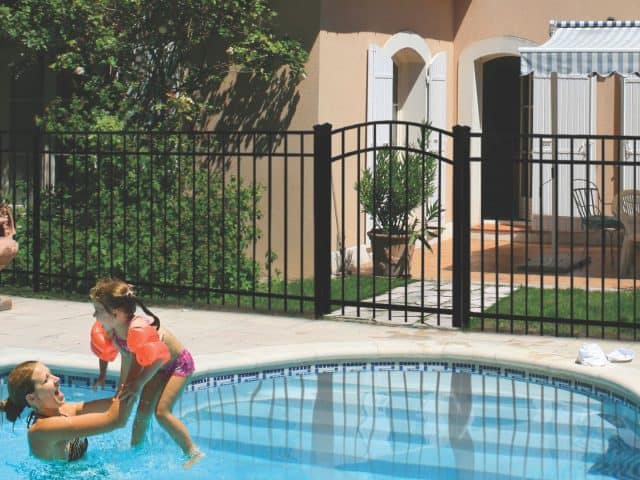 Why Hiring a Pensacola Fence Builder is Best for Storm-Proof Fencing