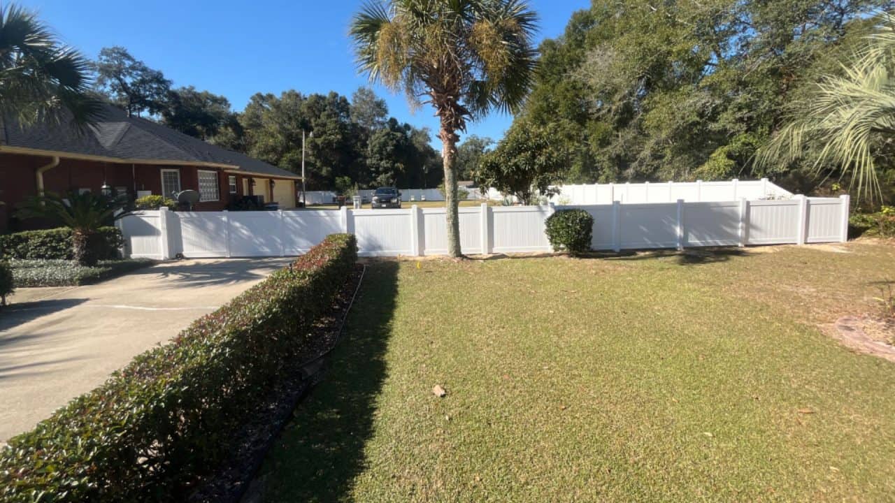 Maintenance-Free Privacy Fencing