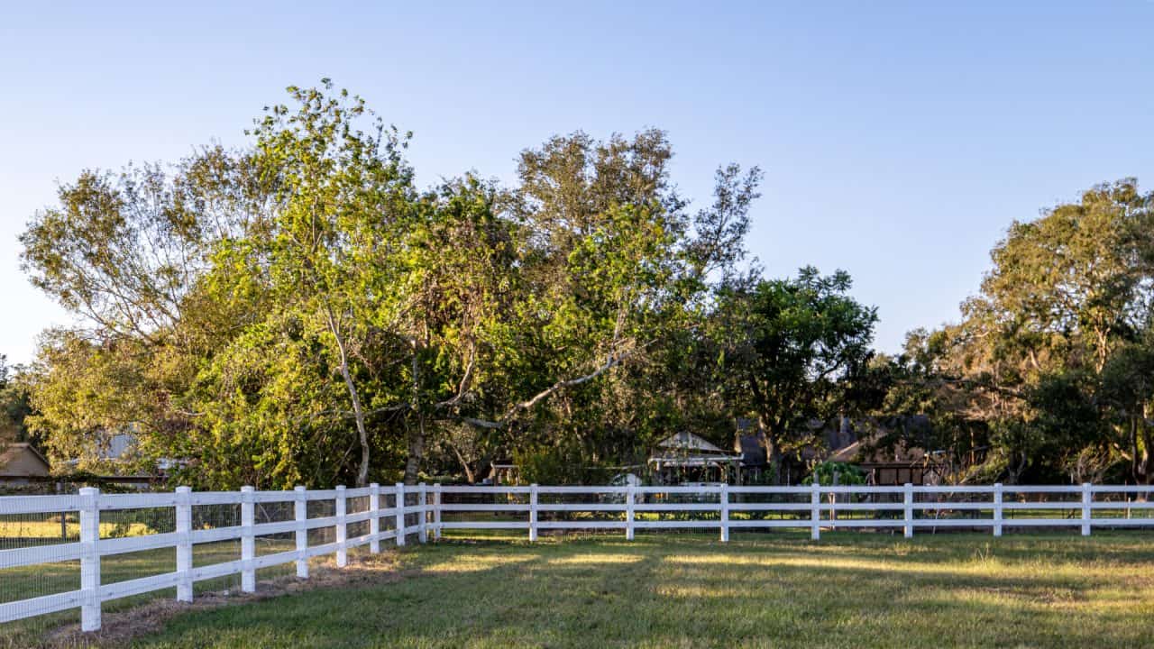 Agricultural fencing companies near me