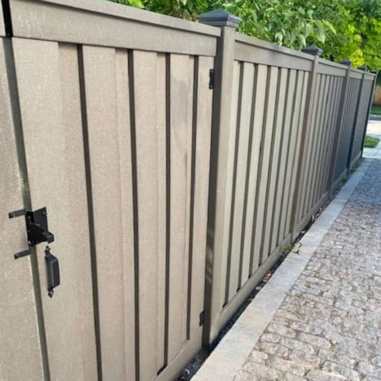 fence contractors near me