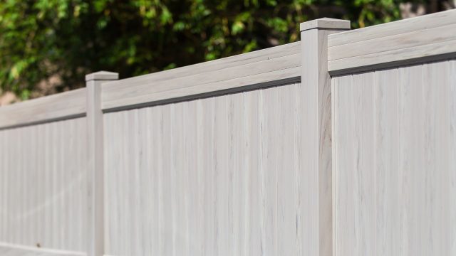 heartwood vinyl fences