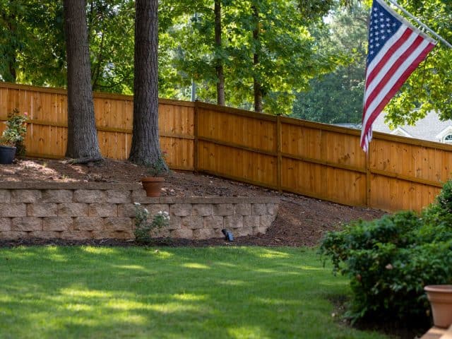 Looking For Wooden Fence Companies Near Me?