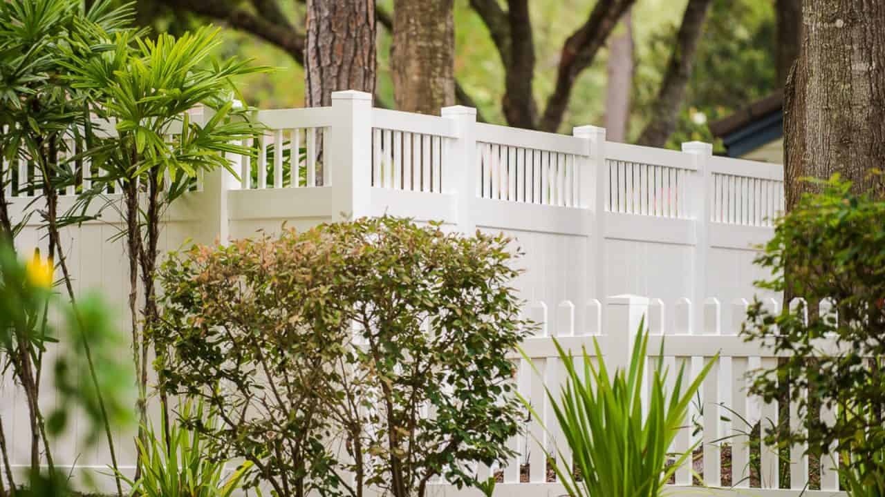 Charlotte Vinyl Fence Options