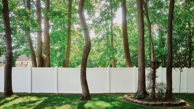 Guilderland fence builders 