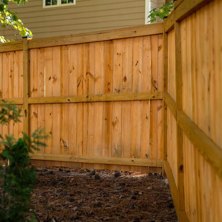 Supreme fencing Denver