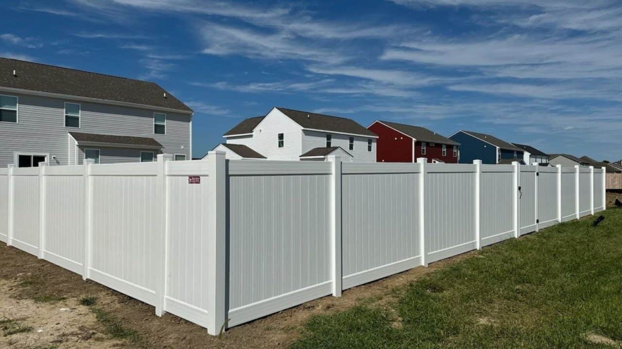 fence builder near me