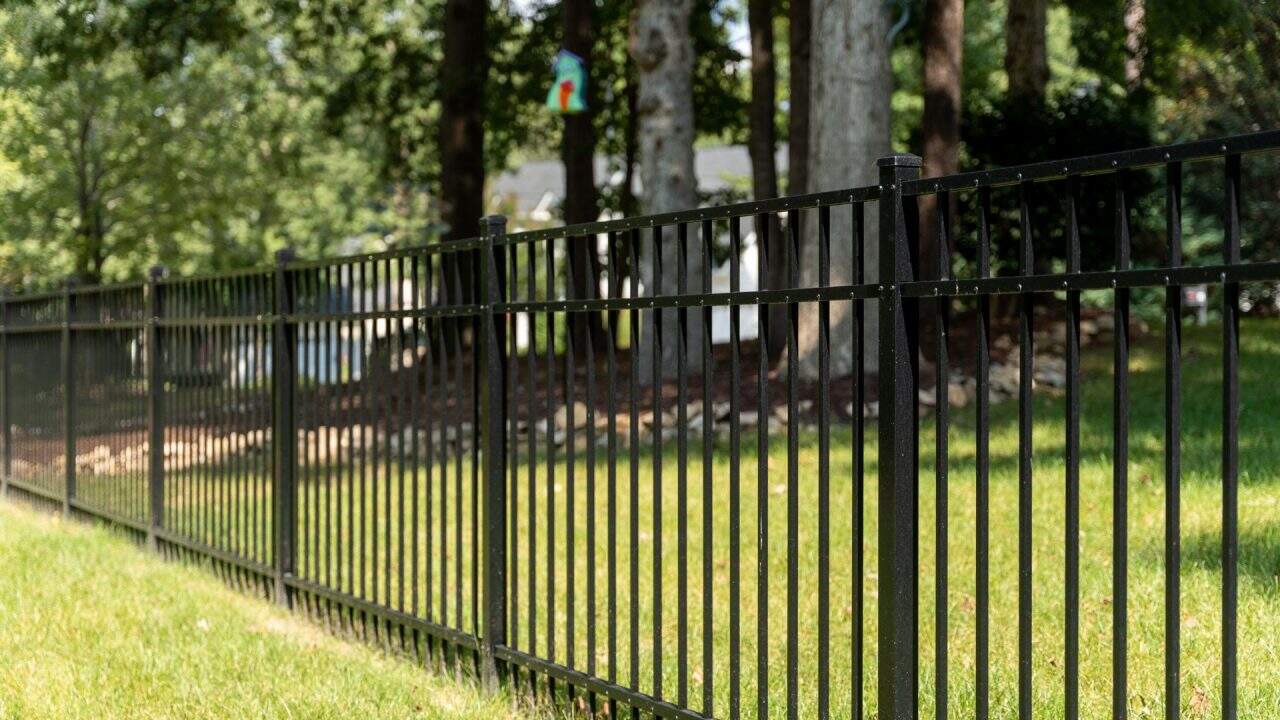 aluminum fencing near me