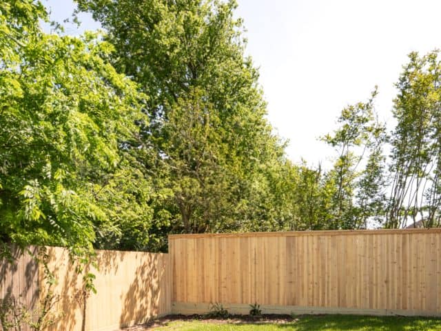 Why Superior Fence & Rail is the Top Fence Company Fort Myers, FL