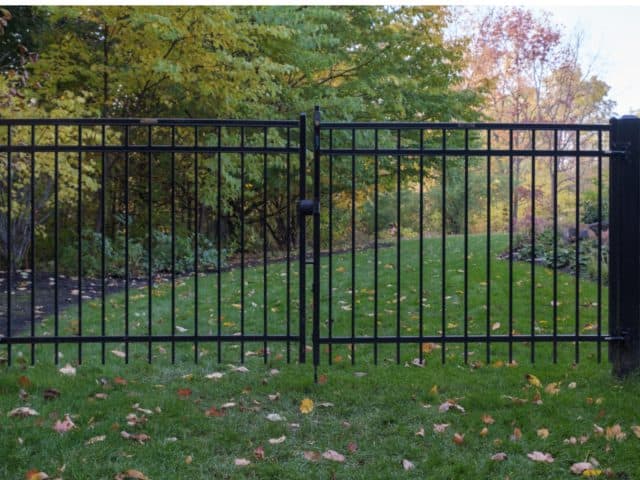 Boise Showdown – Fence Style or Function—What Matters More?