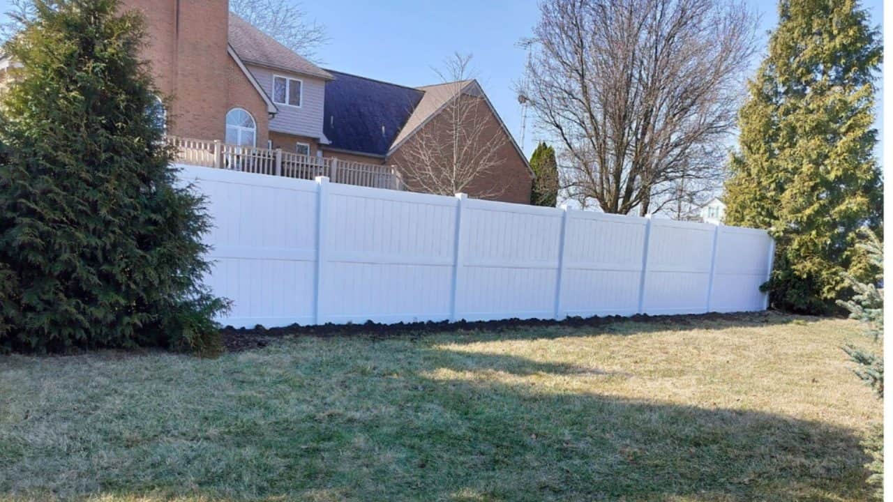 fence builder near me