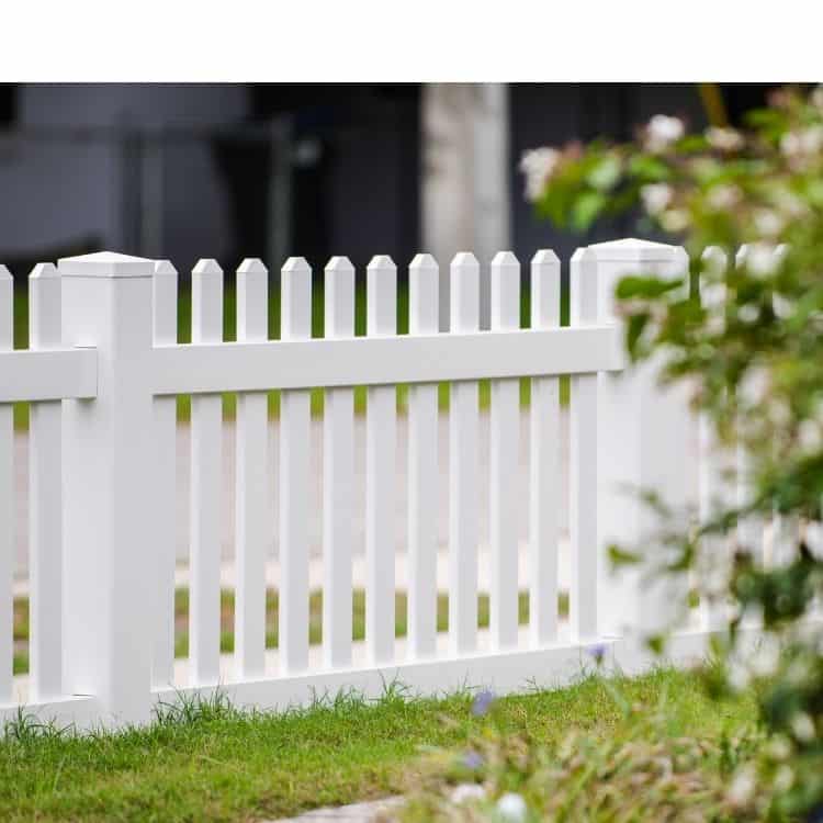 commercial fencing contractors in Eastern NC