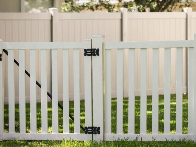 What Makes Superior Fence & Rail The Top Anderson Fence Company