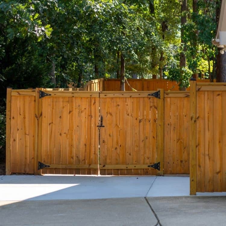 Cedar fence installers near me