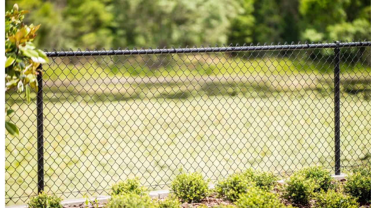 Chain link fence installation South Windsor CT