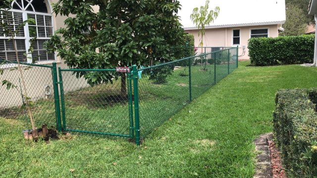 Chainlink fence company near me