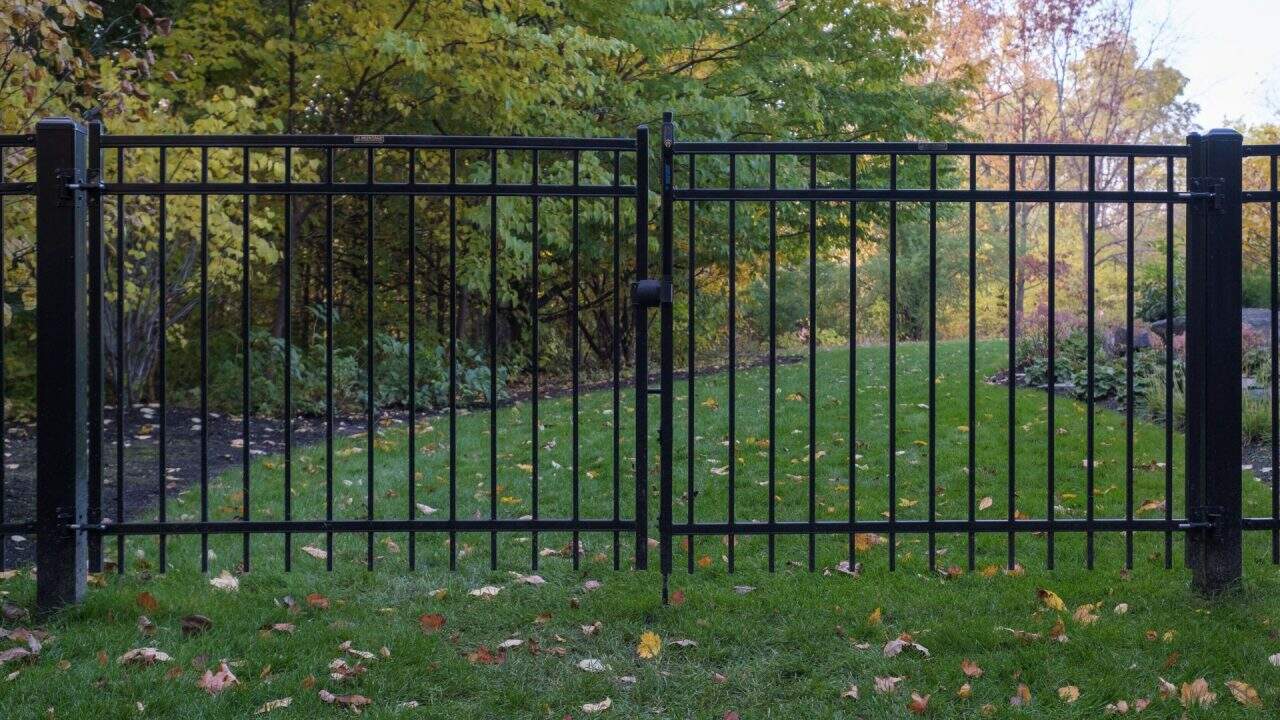 Best Metal Fence Companies Near Me