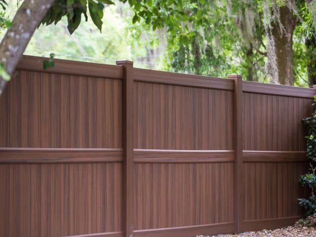 Facing The Elements With Stand Strong Fencing Of Southwest Kansas City