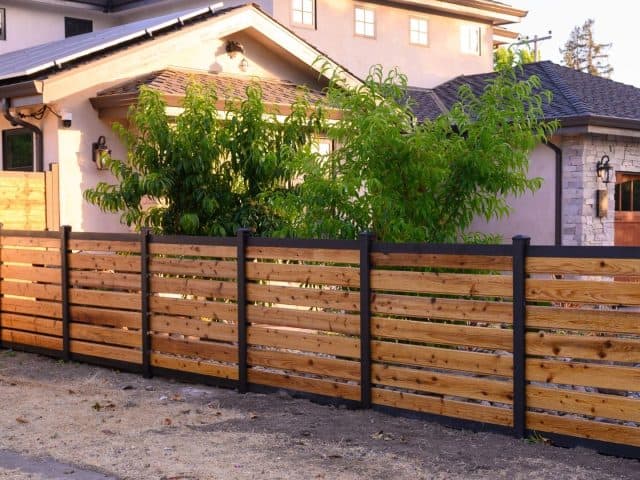 Fence Builder Pembroke Pines – Built Strong, Built Right