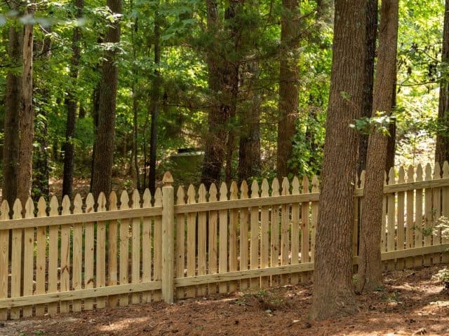 Trusted Fence Companies in My Area for Cleveland Yards