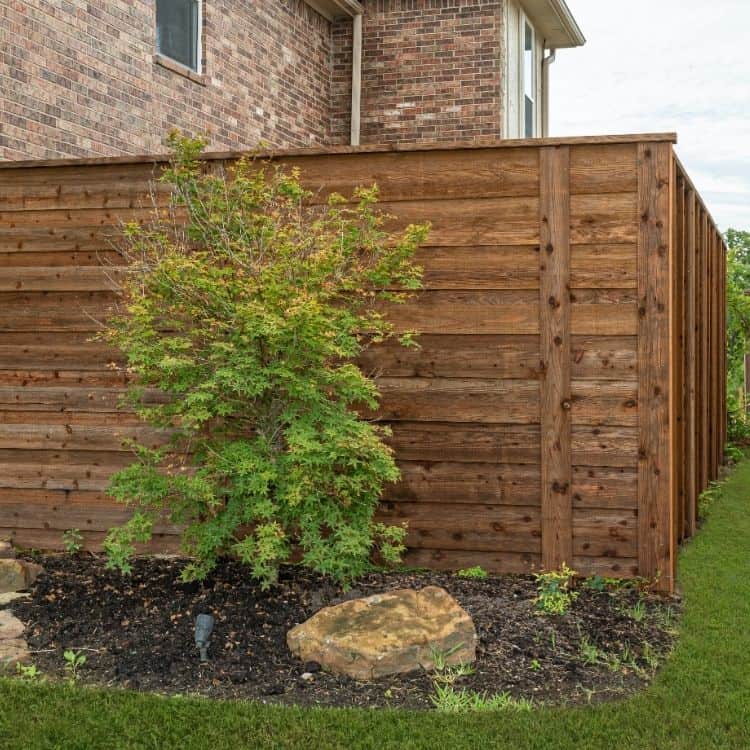 Wood fence contractors near me